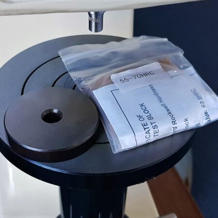 Rockwell hardness test block