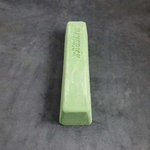 Polishing Compound Bar - Green. Vertical