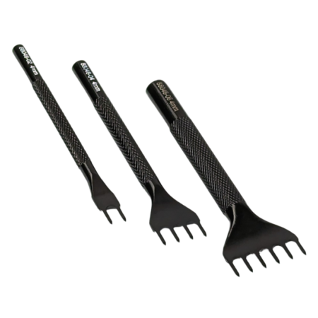 Artisan Essentials Diamond Stitching Chisel 4mm (5/32") available with either 2, 4 or 6 prongs.