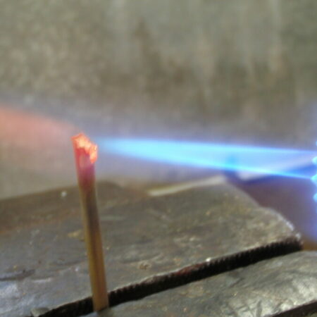 Melting copper and brass with compressed air and propane